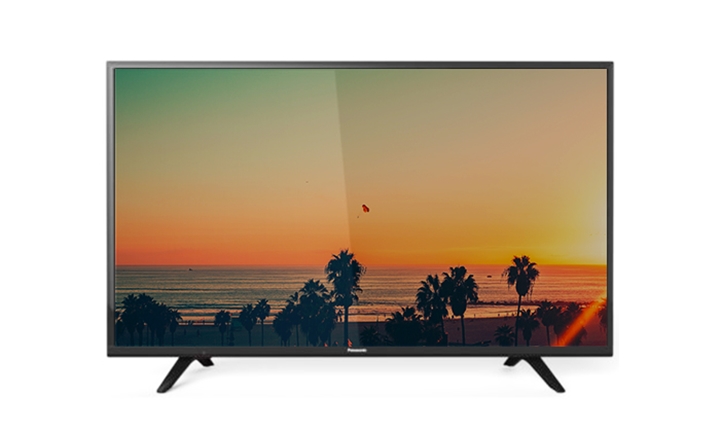 Panasonic 49" FHD LED TV for R5499